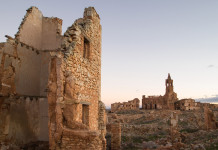 Belchite – hiszpańskie miasto duchów Ruiny Belchite