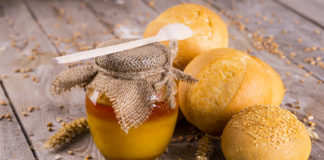 „Nowozelandzkie złoto” – cenne właściwości miodu manuka Miód manuka czyli jedna z najzdrowszych substancji na świecie