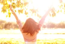 Jak radzić sobie z nadpotliwością latem? Leczenie nadpotliwości