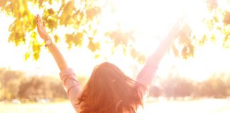 Jak radzić sobie z nadpotliwością latem? Leczenie nadpotliwości