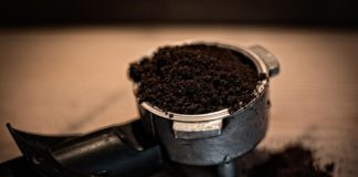 (R)ewolucja w kawowych rytuałach czyli ekspresy ciśnieniowe dla każdego Kawa do ekspresu