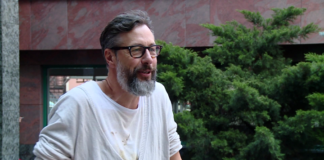 Szymon Majewski: wstawiłbym niektórym alkomat do mediów społecznościowych Szymon Majewski o social media