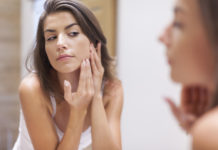 Oczyszczanie twarzy żelem miceralnym Żel miceralny do twarzy