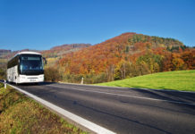 Podróż autokarem? Wbrew pozorom nadal popularna Wakacje autokarem