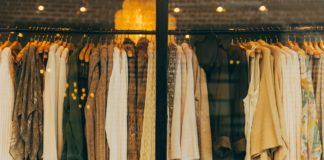 O bluzkach w sezonie jesienno-zimowym bluzki