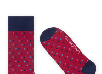 Jasne, gładkie, a może w romby – jak dobrać odpowiednie skarpetki do garnituru skarpety do garnituru