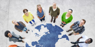 Jak skompletować międzynarodowy zespół? Zatrudnianie obc