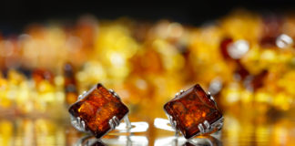 Powraca moda na biżuterię z bursztynu biżuteria z bursztynu