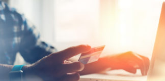 Robisz przelew? Uważaj cyberprzestępcy podmieniają numery rachunków przelew internetowy