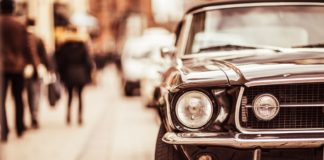 Samochody wszech czasów – kultowe marki aut oldtimer