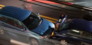 Wypadek czy kolizja – o czym warto pamiętać podczas kryzysowych sytuacji na drodze Wypadek kolizja