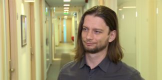 Spada widoczność reklam w polskim internecie