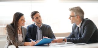 Bezpieczny zakup mieszkania. 4 ważne wskazówki Umowa zakup mieszkania