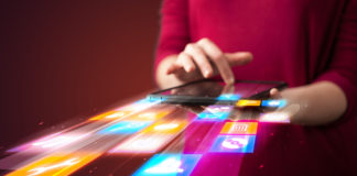 Internet mobilny – wszystko, co musisz wiedzieć Mobilny internet