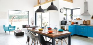 Nowoczesne oświetlenie kuchni czyli lampy wiszące nad stołem Lampy wiszące nad stołem w kuchni