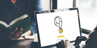 Książki, płyty i bilety hitem zakupowym w internecie