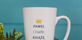 Prezent na mikołajki dla chłopaka – zaskocz go! Biały personalizowany kubek