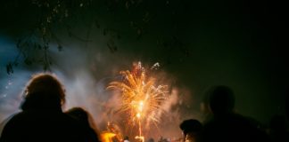 Sylwestrowa elegancja w rozmiarze XXL zabawa sylwestrowa