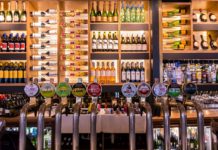 W czym serwować piwo? Czyli kilka słów o kuflach, szklankach i pokalach W czym podawać piwo