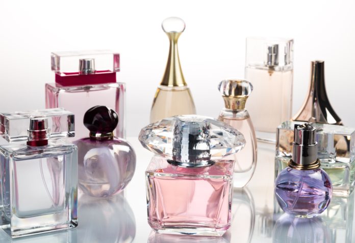 Flakoniki ekskluzywnych perfum
