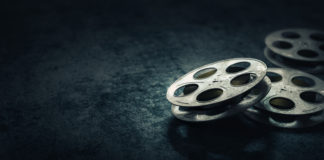 Kultowe polskie produkcje legalnie i bez opłat. Sprawdzamy darmową ofertę filmów Studia Filmowego TOR oraz VOD.pl! stare taśmy filmowe na rolkach