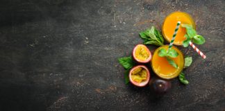 Wyciskarka wolnoobrotowa – jaką wybrać? sok z egzotycznych owoców