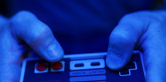 Czy wiesz, jaka jest historia gier komputerowych? Serial Netflixa opowie ci o tym! High Score