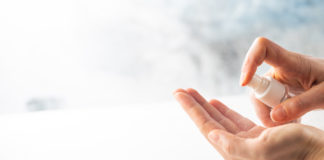 Jakie płyny do dezynfekcji rąk warto stosować w czasie pandemii?