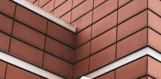 Montaż monitoringu w domu jednorodzinnym – najważniejsze kwestie montaż kamer