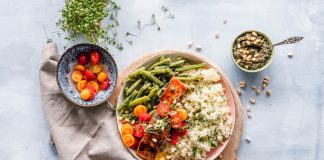 5 zalet diety pudełkowej. Dlaczego to doskonały wybór dla każdego? dieta pudełkowa zdrowy obiad