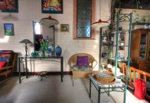 Eklektyzm w wystroju wnętrz, czyli jak zestawić ze smakiem stare z nowym? eklektyczny salon