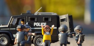 Klocki na komisariacie klocki komisariat