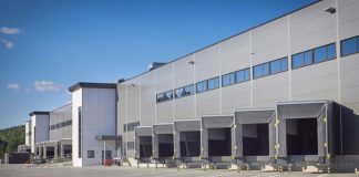 Dlaczego warto inwestować w obiekty BTS? wynajem hal magazynowych