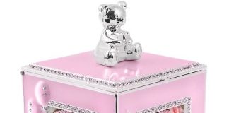 Prezent na roczek od chrzestnej – najpiękniejsze pomysły prezent dla małego dziecka