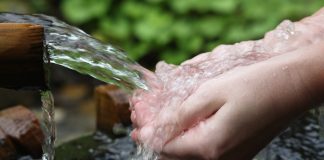 Własne ujęcie wody – na jaką studnię się zdecydować? Co trzeba wiedzieć przed jej zbudowaniem? własna studnia