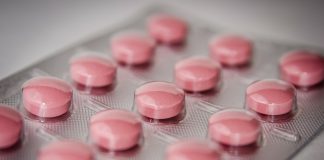 Witaminy z grupy B – co warto o nich wiedzieć? Dlaczego są dla nas tak ważne? blister witamina b