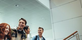 Najczęściej wybierane kierunki studiów w 2021 roku studenci