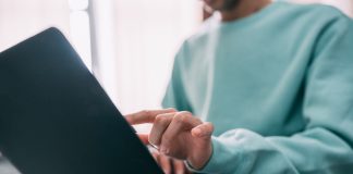 Pożyczki dla zadłużonych – czy warto je brać? pożyczka internet