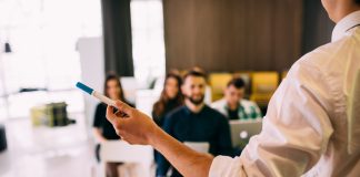 Wystąpienia publiczne – szkolenie wystąpienia publiczne