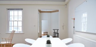 Stół – jak wybrać najlepszy model? stół