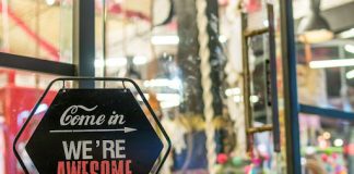 Jak reklamować firmę – reklama zewnętrzna czy online jak reklamować firmę