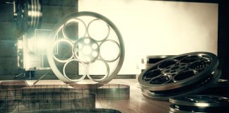 Klasyka polskiego kina: co wciąż urzeka w takich filmach, jak Niewinni czarodzieje czy Salto? klasyka polskiego kina