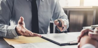 Czym jest przymus adwokacko-radcowski? porady prawne