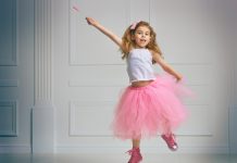 Hugo Boss dla dzieci dziewczynka w różowej sukience