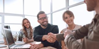 MBA w 2022. Czy studia MBA nadal pomagają w karierze? studia mba