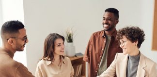 Zobacz, jaki model outsourcingu wybrać dla Twojej firmy outsorcing firma