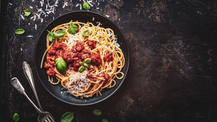 Spaghetti bolognese - jak przygotować