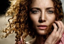 Co zrobić by przeszczep się dobrze przyjął? kobieta przeszczep włosów