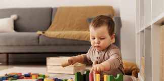 Zabawki dla dzieci – jak dobrać je do wieku pociechy? zabawki dla dzieci