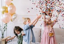 Eko-przyjęcie – jakie dekoracje, sztućce i talerze jednorazowe wybrać? eko przyjęcie